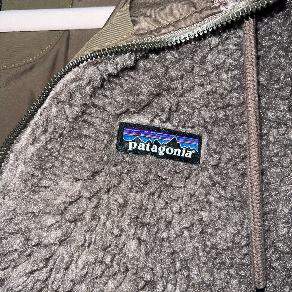 Patagonia Dusty Mesa Parka Jacket with Hood and Fuzzy Texture - Picture 3 of 7